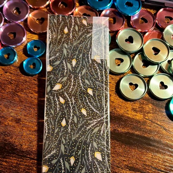 The Happy Planner Other - Happy Planner - Floral bookmark signet - NEW